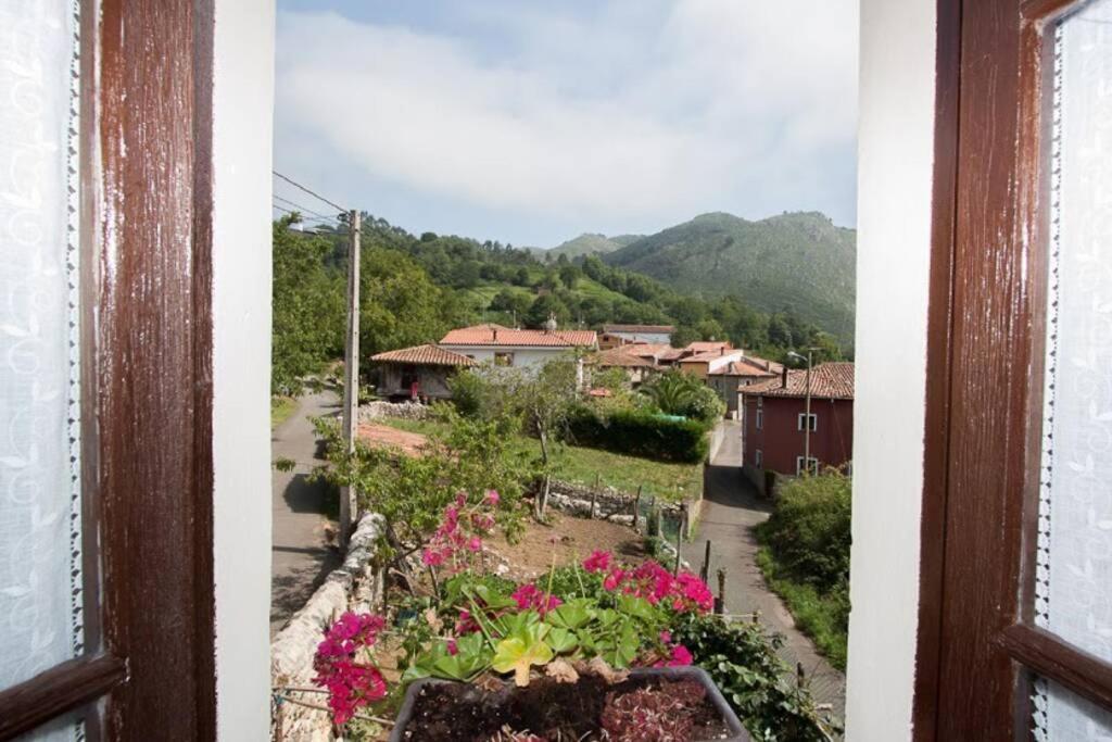 Casa Del Cuetu. Traditional Village House In Asturias Мере Экстерьер фото